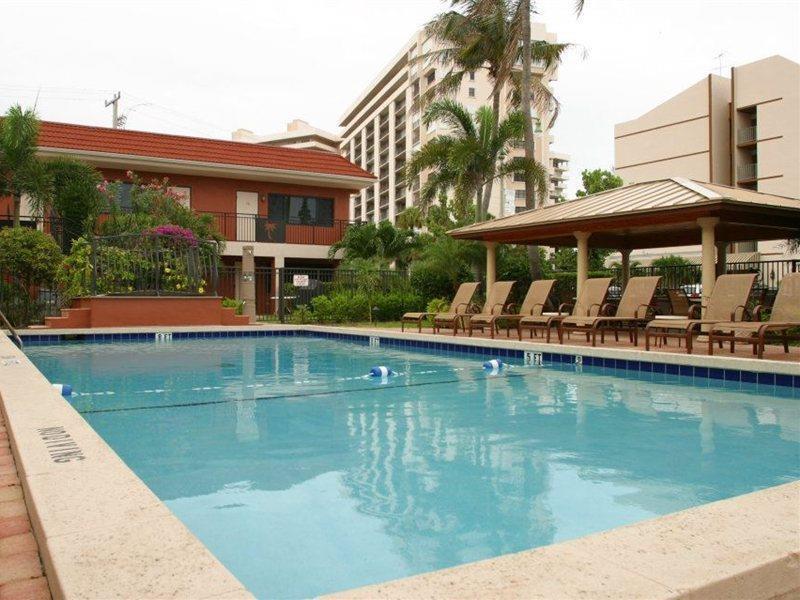 Away Inn Lauderdale-by-the-Sea Esterno foto