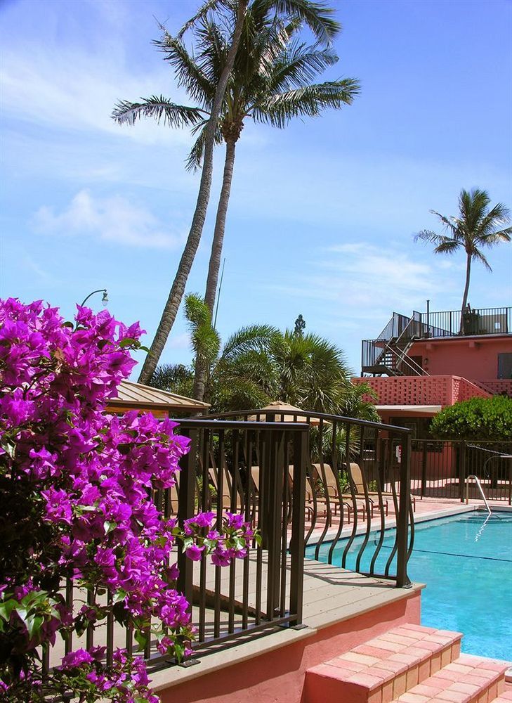 Away Inn Lauderdale-by-the-Sea Esterno foto