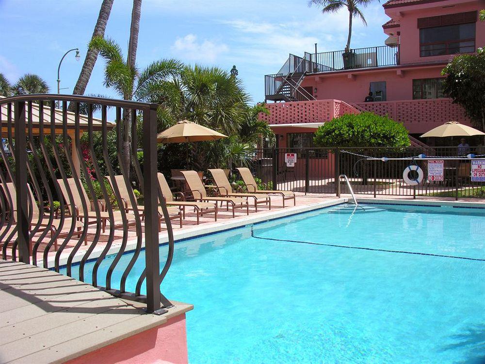 Away Inn Lauderdale-by-the-Sea Esterno foto